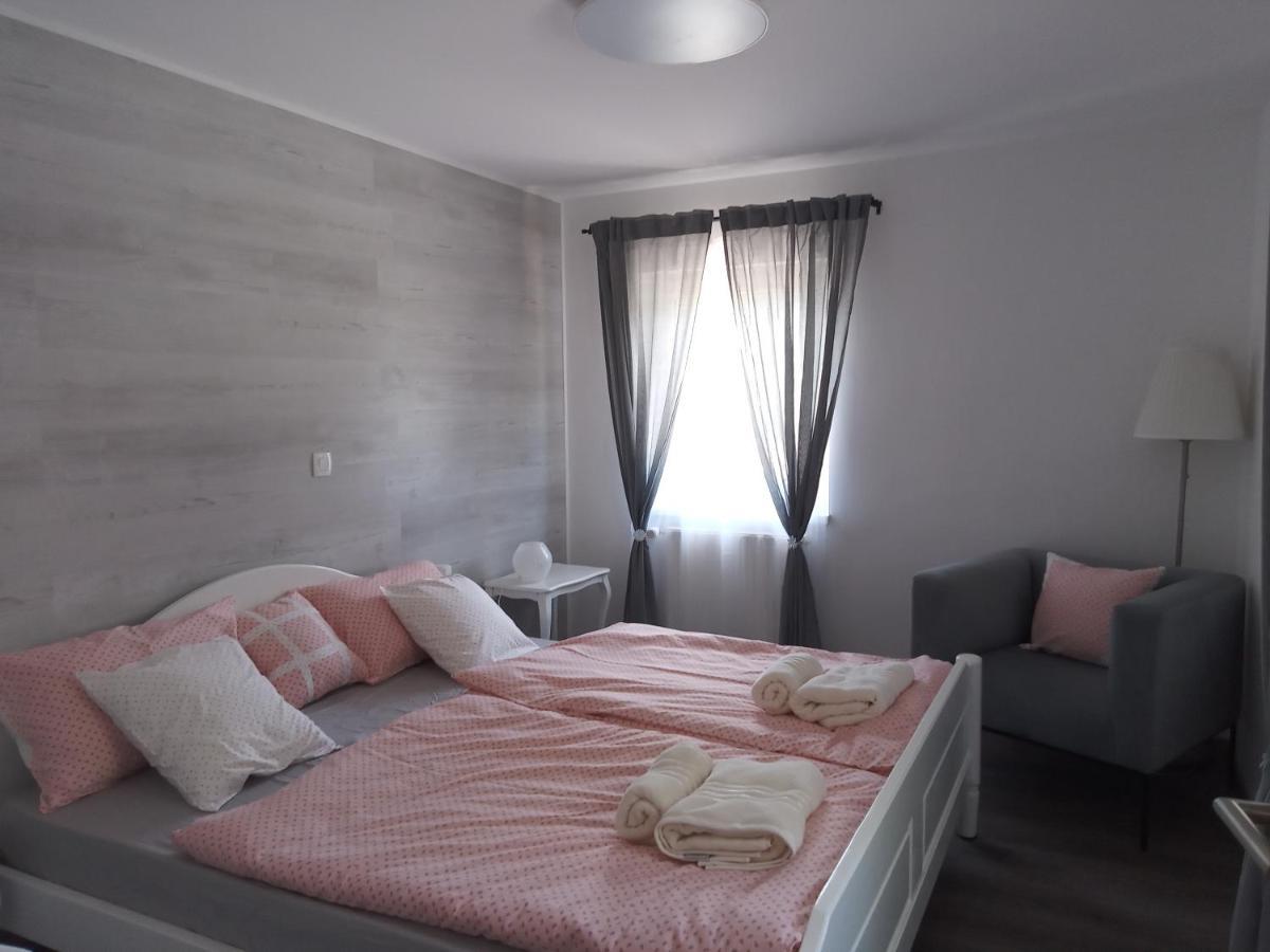 Apartment With A View Бохиньска-Быстрица Экстерьер фото